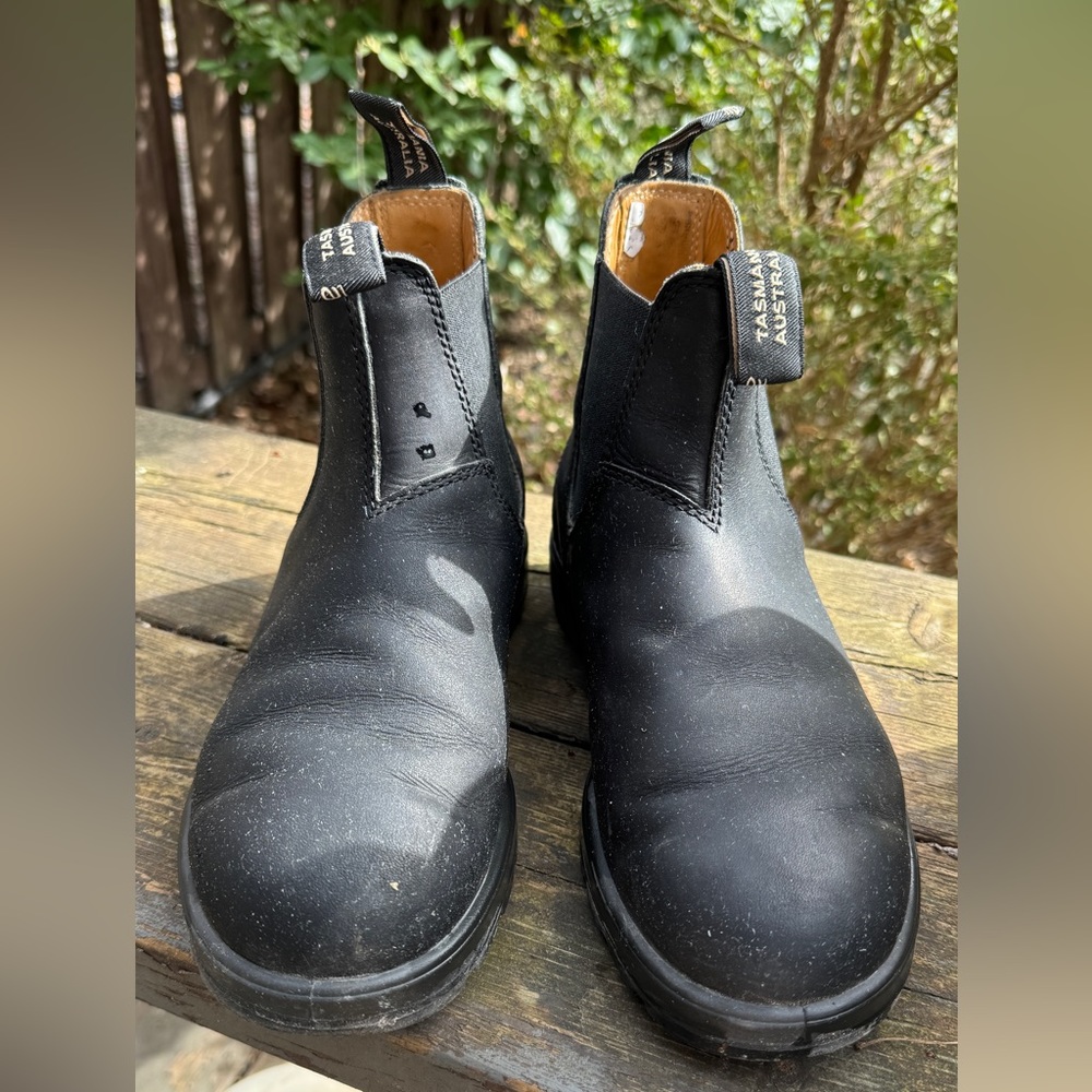 blundstones